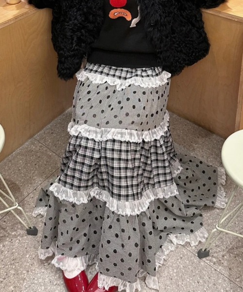 DIAVEL（ディアベル）の「【3色展開】レースフリルギンガムスカート（スカート・レディース・グレー/ブルー/レッド・M）」の16枚目の写真