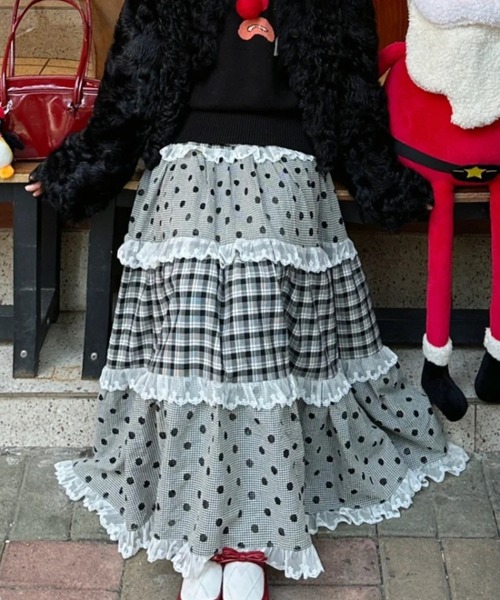 DIAVEL（ディアベル）の「【3色展開】レースフリルギンガムスカート（スカート・レディース・グレー/ブルー/レッド・M）」の11枚目の写真