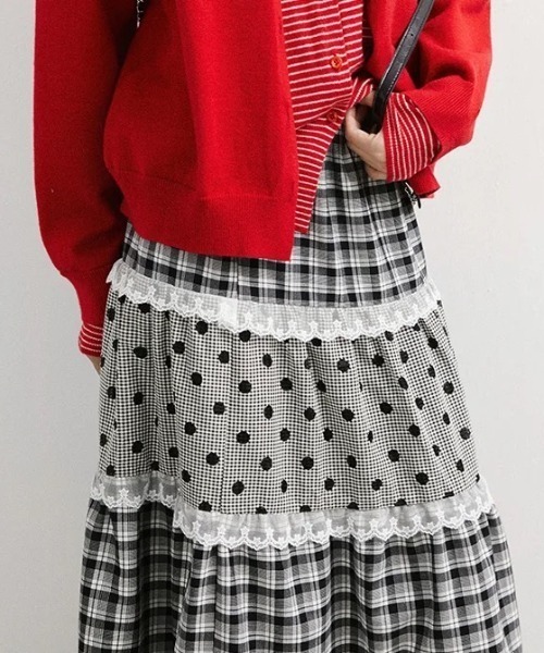 DIAVEL（ディアベル）の「【3色展開】レースフリルギンガムスカート（スカート・レディース・グレー/ブルー/レッド・M）」の5枚目の写真
