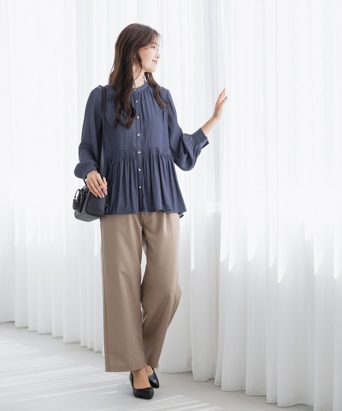 GLACIER lusso（グラシアルッソ）の「ペプラムギャザーブラウス（シャツ/ブラウス・レディース・ネイビー/グレイッシュブルー/ダークオレンジ/グレイッシュベージュ・LL/S/L/M）」の12枚目の写真