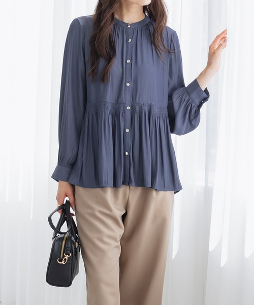 GLACIER lusso（グラシアルッソ）の「ペプラムギャザーブラウス（シャツ/ブラウス・レディース・ネイビー/グレイッシュブルー/ダークオレンジ/グレイッシュベージュ・LL/S/L/M）」の13枚目の写真