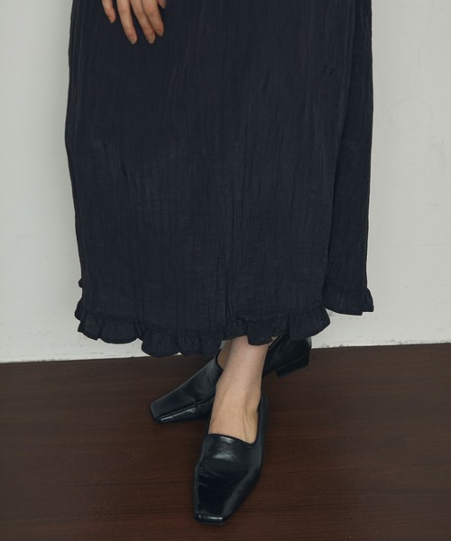 Trish（トリッシュ）の「シワサテン裾フリルスカート（スカート・レディース・チャコールグレー/ブラウン・MEDIUM）」の9枚目の写真