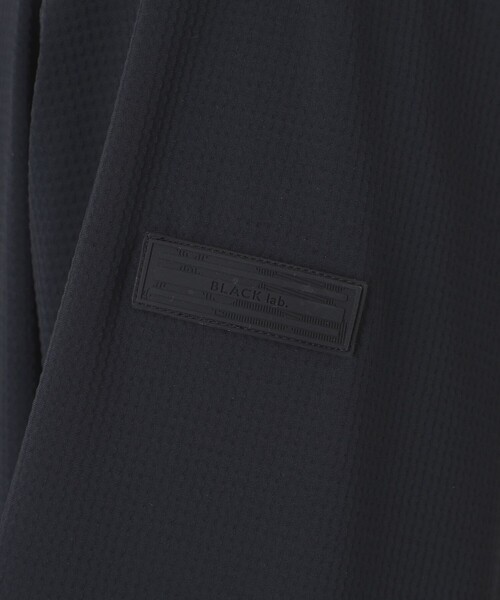 BLACK LABEL CRESTBRIDGE(ブラックレーベル・クレストブリッジ)の「【BLACK lab.】バッググリッドテクニカルパーカー(パーカー・メンズ・ブラック/グリーン系その他7/ネイビー・XL/L/M)」の9枚目の写真