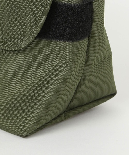 LAKOLE（ラコレ）の「オックスミニメッセンジャーバッグ / 577478（ショルダーバッグ・メンズ・カーキ/ブラック・FREE）」の3枚目の写真