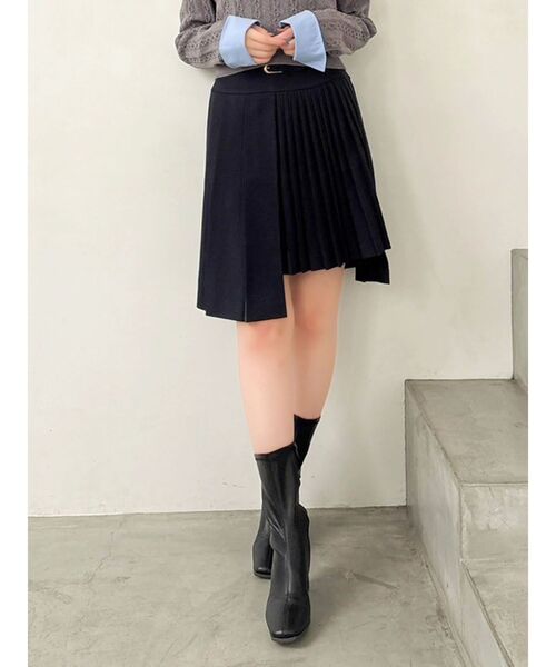 dazzlin(ダズリン)の「ミディアシメプリーツスカート(スカート・レディース・ブラウン/ネイビー・MEDIUM/SMALL)」の1枚目の写真