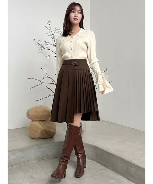 dazzlin(ダズリン)の「ミディアシメプリーツスカート(スカート・レディース・ブラウン/ネイビー・MEDIUM/SMALL)」の10枚目の写真