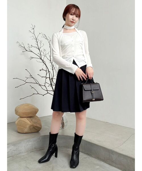 dazzlin(ダズリン)の「ミディアシメプリーツスカート(スカート・レディース・ブラウン/ネイビー・MEDIUM/SMALL)」の13枚目の写真