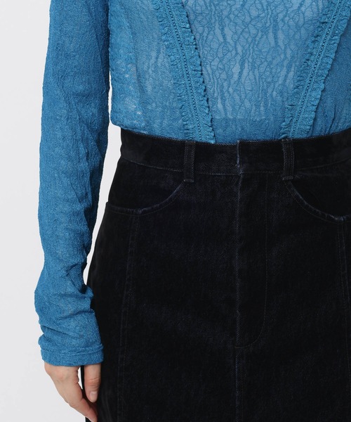 mysty woman（ミスティウーマン）の「【セットアップ着用可】フロッキーカコウデニムスカート 586720（スカート・レディース・ブラック・SMALL/MEDIUM）」の9枚目の写真