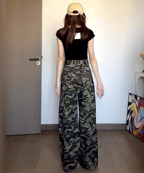 Kuroba(クロバ)の「迷彩柄ワイドルーズパンツ(その他パンツ・レディース・ブラック・S/M/L)」の14枚目の写真