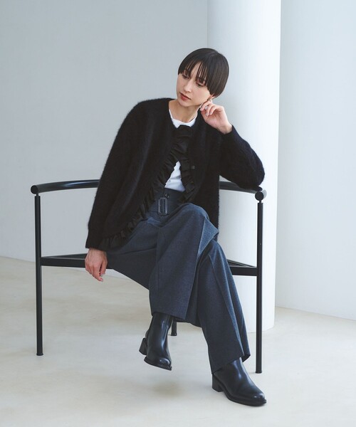 UNITED ARROWS（ユナイテッドアローズ）の「フォックスカシミヤ フリルコンビ カーディガン（カーディガン/ボレロ・レディース・ダークグレー/ネイビー/ブラック・FREE）」の5枚目の写真