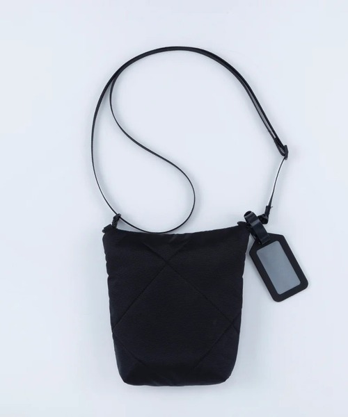 WEEKEND(ER)(ウィークエンダー)の「WEEKEND(ER) QUILTED MINI(ショルダーバッグ・メンズ・ブラック/ベージュ/ブルー/カモフラージュ・FREE)」の13枚目の写真