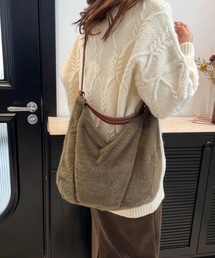 pyornim（ピョルニム）の「【2WAY】フェイクファーショルダーバッグ（ショルダーバッグ）」