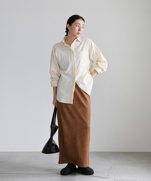 select MOCA(セレクトモカ)の「フェイクスエードナロースカート(スカート・レディース・モカ/ブラック/アイボリー・MEDIUM/LARGE)」の4枚目の写真