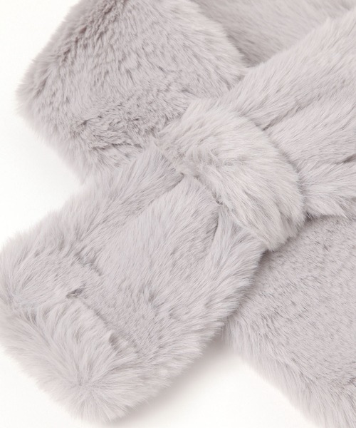 FOUND GOOD（ファウンドグッド）の「Fファーマフラー（マフラー・レディース・ベージュ/ブラック/グレー系5/グレー系2・FREE）」の10枚目の写真