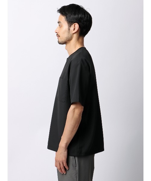 SUIT SQUARE(スーツスクエア)の「半袖Tシャツ 吸水速乾 ストレッチ 防シワ トロピカル 無地(Tシャツ/カットソー・メンズ・ベージュ系/ブラック系・LL/L/M/S)」の8枚目の写真
