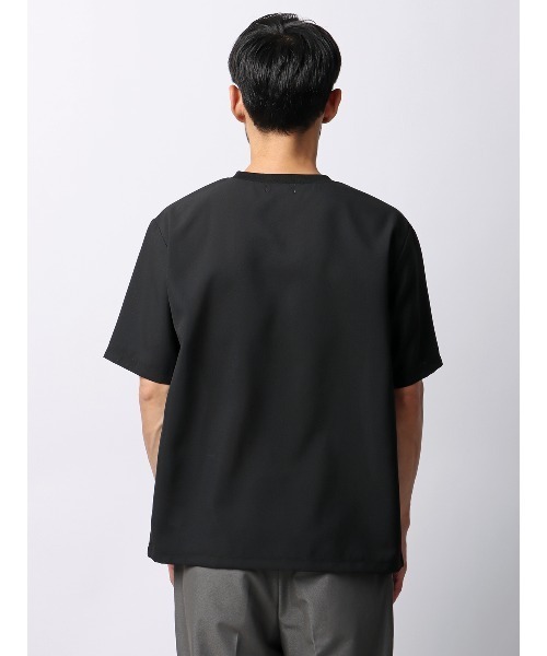 SUIT SQUARE(スーツスクエア)の「半袖Tシャツ 吸水速乾 ストレッチ 防シワ トロピカル 無地(Tシャツ/カットソー・メンズ・ベージュ系/ブラック系・LL/L/M/S)」の9枚目の写真
