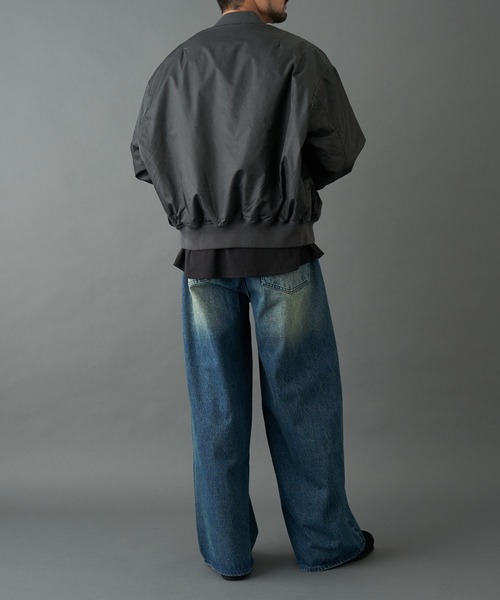 COLONY 2139(コロニートゥーワンスリーナイン)の「フェード加工MA-1(ブルゾン・メンズ・ブラック/グレー・MEDIUM/LARGE)」の11枚目の写真