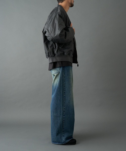 COLONY 2139(コロニートゥーワンスリーナイン)の「フェード加工MA-1(ブルゾン・メンズ・ブラック/グレー・MEDIUM/LARGE)」の9枚目の写真