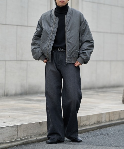 COLONY 2139(コロニートゥーワンスリーナイン)の「フェード加工MA-1(ブルゾン・メンズ・ブラック/グレー・MEDIUM/LARGE)」の13枚目の写真