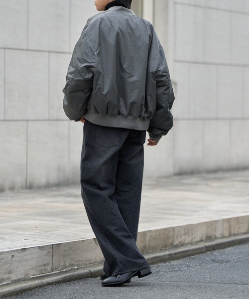 COLONY 2139(コロニートゥーワンスリーナイン)の「フェード加工MA-1(ブルゾン・メンズ・ブラック/グレー・MEDIUM/LARGE)」の8枚目の写真