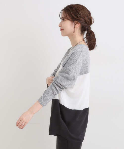 SHOO・LA・RUE(シューラルー)の「【S-LL】インしないで着られる 3段切り替えトップス(Tシャツ/カットソー・レディース・ブラック系4/グレー系4/ワイン系6/ブルーグリーン・01/02/03/04)」の13枚目の写真
