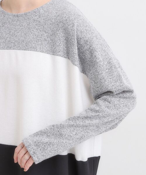 SHOO・LA・RUE(シューラルー)の「【S-LL】インしないで着られる 3段切り替えトップス(Tシャツ/カットソー・レディース・ブラック系4/グレー系4/ワイン系6/ブルーグリーン・01/02/03/04)」の10枚目の写真