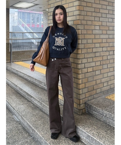 CROSS CHINO WIDE STRAIGHT（チノパンツ）｜MOUSSY（マウジー）の