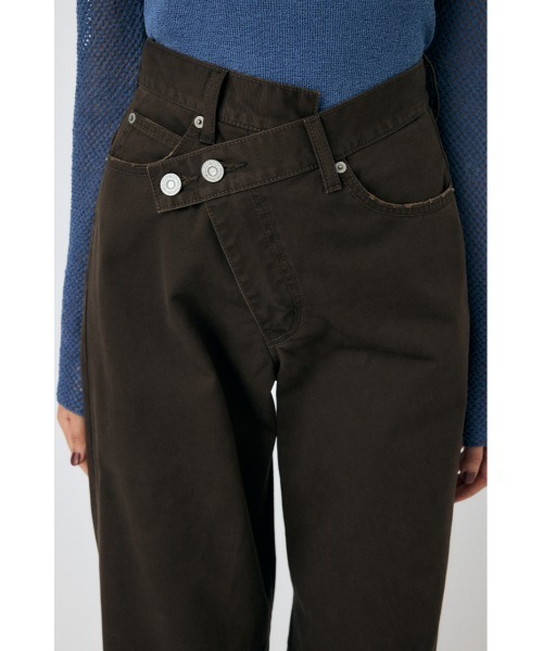 MOUSSY(マウジー)の「CROSS CHINO WIDE STRAIGHT(チノパンツ・レディース・ベージュ/ブラウン・0/2/1)」の17枚目の写真
