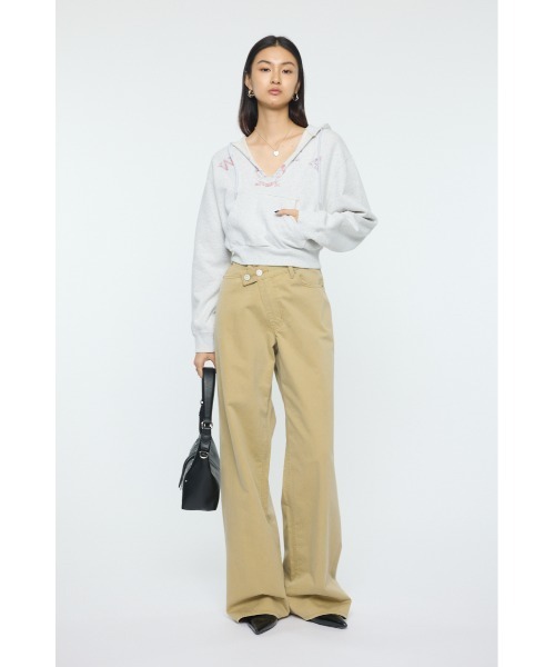 CROSS CHINO WIDE STRAIGHT（チノパンツ）｜MOUSSY（マウジー）の