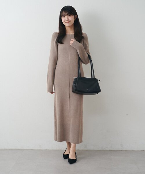 mline（エムライン）の「[mline]カットアウト ニットワンピース（ワンピース・レディース・アイボリー/チャコールグレー/ブラウン/モカ・1/2）」の5枚目の写真