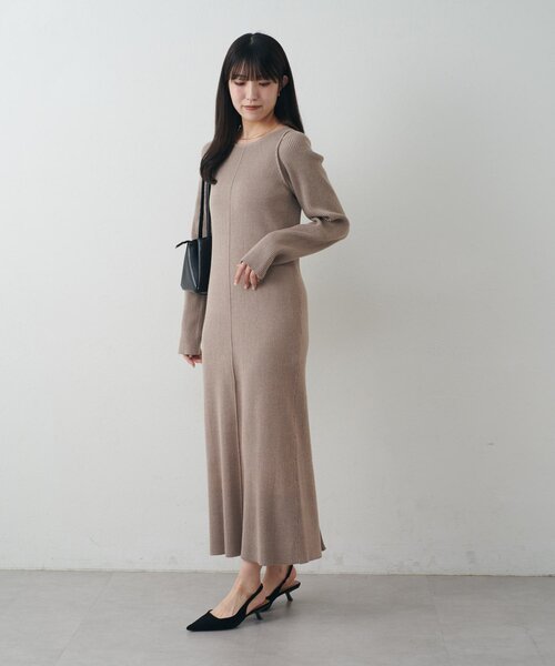 mline（エムライン）の「[mline]カットアウト ニットワンピース（ワンピース・レディース・アイボリー/チャコールグレー/ブラウン/モカ・1/2）」の6枚目の写真