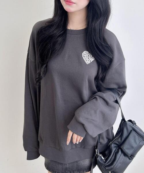 INGNI（イング）の「バックサガラハートスウェットチュニック（スウェット・レディース・その他17/グレー系6/ワイン系2/ベージュ系その他3・M）」の2枚目の写真