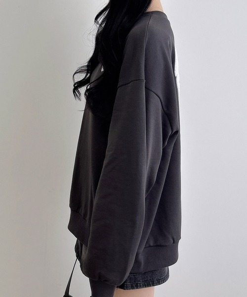 INGNI（イング）の「バックサガラハートスウェットチュニック（スウェット・レディース・その他17/グレー系6/ワイン系2/ベージュ系その他3・M）」の7枚目の写真