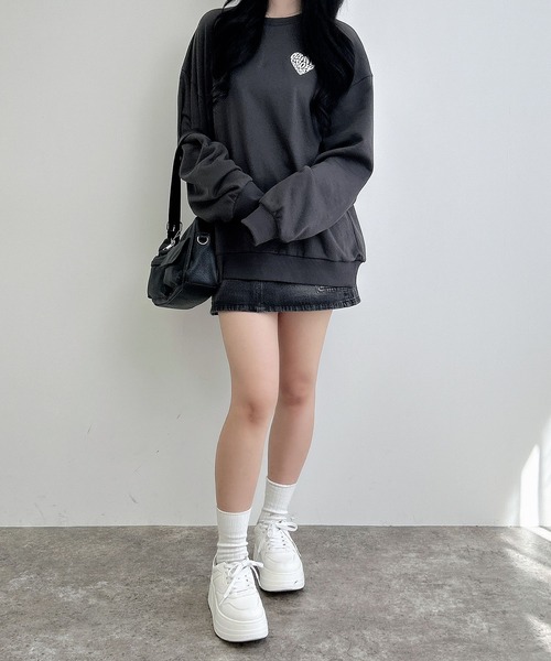 INGNI（イング）の「バックサガラハートスウェットチュニック（スウェット・レディース・その他17/グレー系6/ワイン系2/ベージュ系その他3・M）」の9枚目の写真