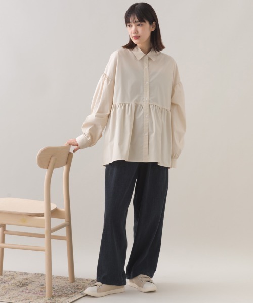 OMNES(オムネス)の「ポプリンギャザー切替 レギュラーカラー 長袖シャツブラウス(シャツ/ブラウス・レディース・ブルー/ブラック/ライトベージュ/マルチ/ホワイト/ホワイト系その他・FREE)」の18枚目の写真