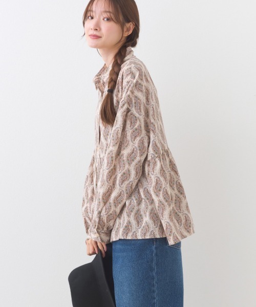 OMNES(オムネス)の「ポプリンギャザー切替 レギュラーカラー 長袖シャツブラウス(シャツ/ブラウス・レディース・ブルー/ブラック/ライトベージュ/マルチ/ホワイト/ホワイト系その他・FREE)」の22枚目の写真