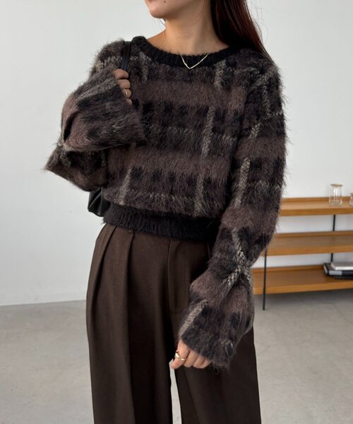 CAPRICIEUX LE'MAGE（カプリシューレマージュ）の「チェックシャギープルオーバー（ニット/セーター・レディース・ベージュ/ブラック・FREE）」の16枚目の写真