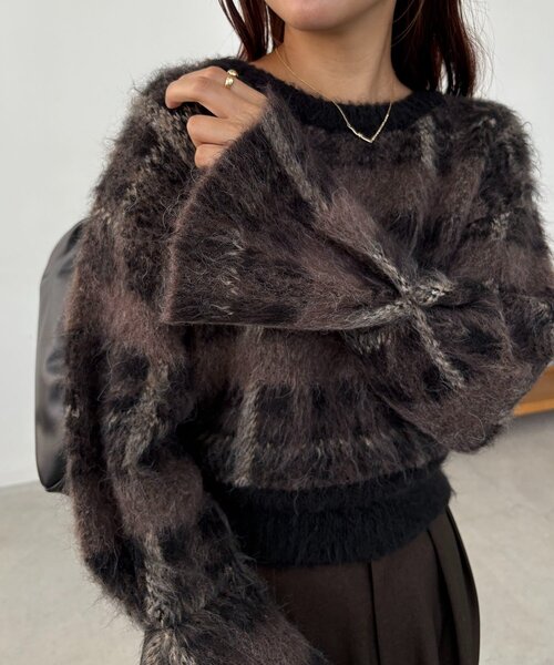 CAPRICIEUX LE'MAGE（カプリシューレマージュ）の「チェックシャギープルオーバー（ニット/セーター・レディース・ベージュ/ブラック・FREE）」の17枚目の写真