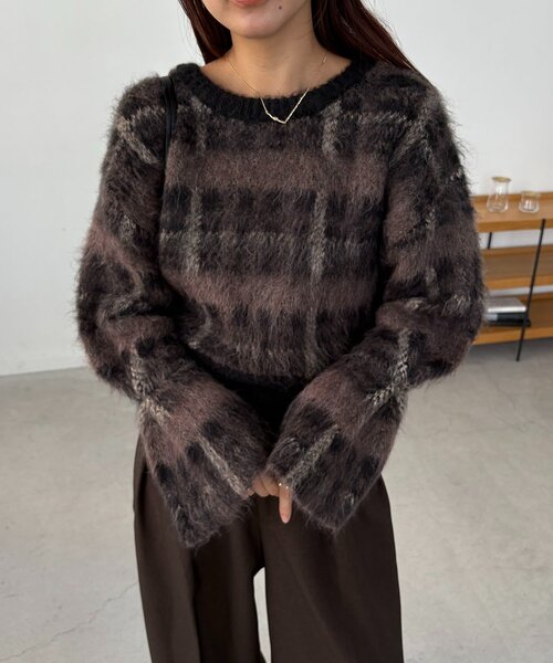 CAPRICIEUX LE'MAGE（カプリシューレマージュ）の「チェックシャギープルオーバー（ニット/セーター・レディース・ベージュ/ブラック・FREE）」の21枚目の写真