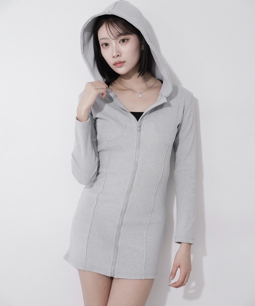 me+em select(ミームセレクト)の「【 2color 】フーディジップアップスリムラインミニワンピース / Hoodie zip up slimline mini onepiece(ワンピース・レディース・ブラック/グレー・FREE)」の18枚目の写真