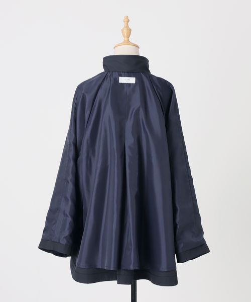 SLOBE IENA(スローブイエナ)の「《WEB限定/追加2》撥水テントラインコート(その他アウター・レディース・ベージュ/ネイビー・FREE)」の10枚目の写真