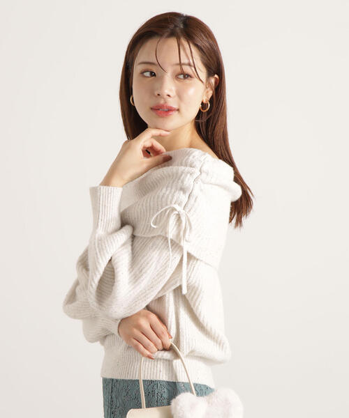 PROPORTION BODY DRESSING（プロポーションボディドレッシング）の「リボン付きオフショルニット / 1215270123（ニット/セーター・レディース・ベージュ/ホワイト系その他/グレー・FREE）」の2枚目の写真