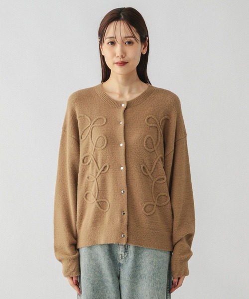 GLOBAL WORK（グローバルワーク）の「フワフワHugmeクルーカーディガン/581164（カーディガン/ボレロ・レディース・グレー/ダークグレー/キャメル・MEDIUM/LARGE）」の20枚目の写真