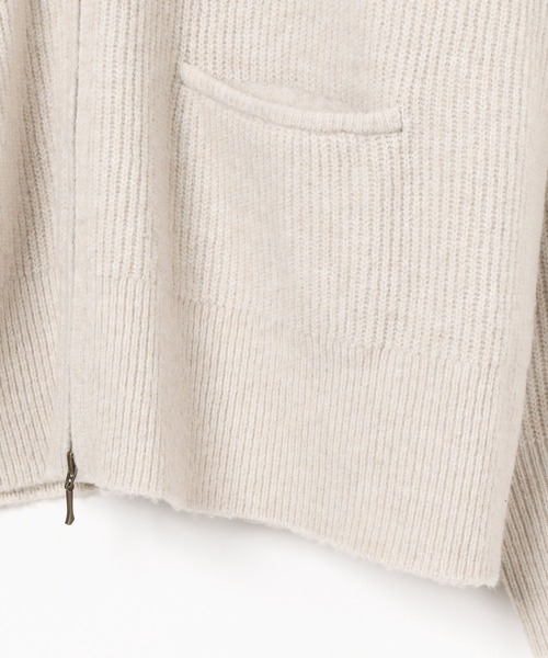 BAYFLOW（ベイフロー）の「[軽アウター感覚で羽織れる]アゼニットジップカーディガン（ニット/セーター・レディース・グレー/アイボリー/ブラック・FREE）」の17枚目の写真