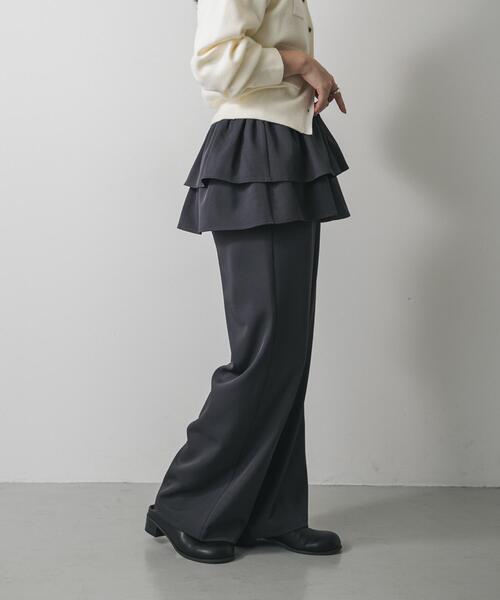 SENSE OF PLACE by URBAN RESEARCH（センスオブプレイスバイアーバンリサーチ）の「マルチウェイフリルレイヤードパンツ（その他パンツ・レディース・チャコールグレー/キャメル・ONE）」の16枚目の写真