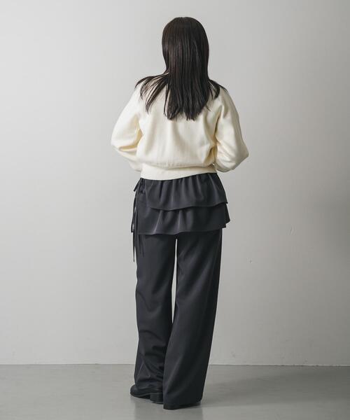 SENSE OF PLACE by URBAN RESEARCH（センスオブプレイスバイアーバンリサーチ）の「マルチウェイフリルレイヤードパンツ（その他パンツ・レディース・チャコールグレー/キャメル・ONE）」の18枚目の写真