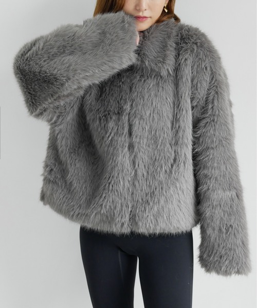 My shawty(マイシャウティー)の「fur short blouson(ブルゾン・レディース・ベージュ/グレー・FREE)」の1枚目の写真
