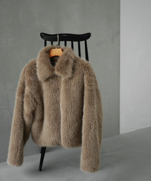 My shawty(マイシャウティー)の「fur short blouson(ブルゾン・レディース・ベージュ/グレー・FREE)」の3枚目の写真