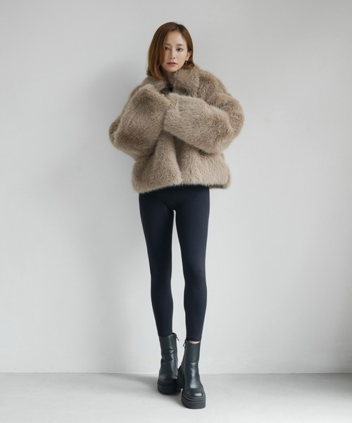 My shawty(マイシャウティー)の「fur short blouson(ブルゾン・レディース・ベージュ/グレー・FREE)」の4枚目の写真