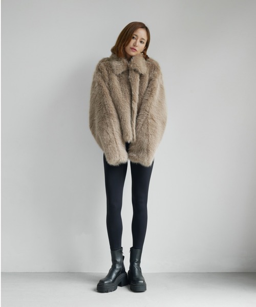 My shawty(マイシャウティー)の「fur short blouson(ブルゾン・レディース・ベージュ/グレー・FREE)」の5枚目の写真